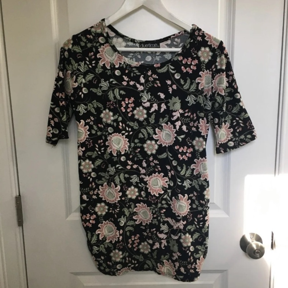 Due Time Maternity, Floral Top